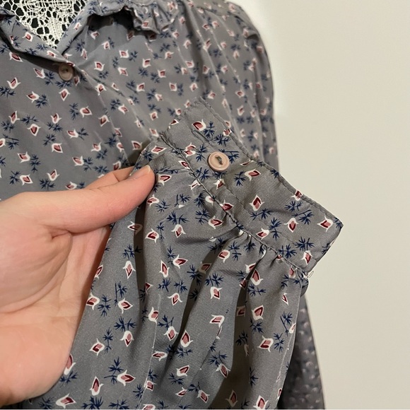 Vintage Pant-Her Blue Floral Ruffled Collared Button Up Blouse - Picture 3 of 7